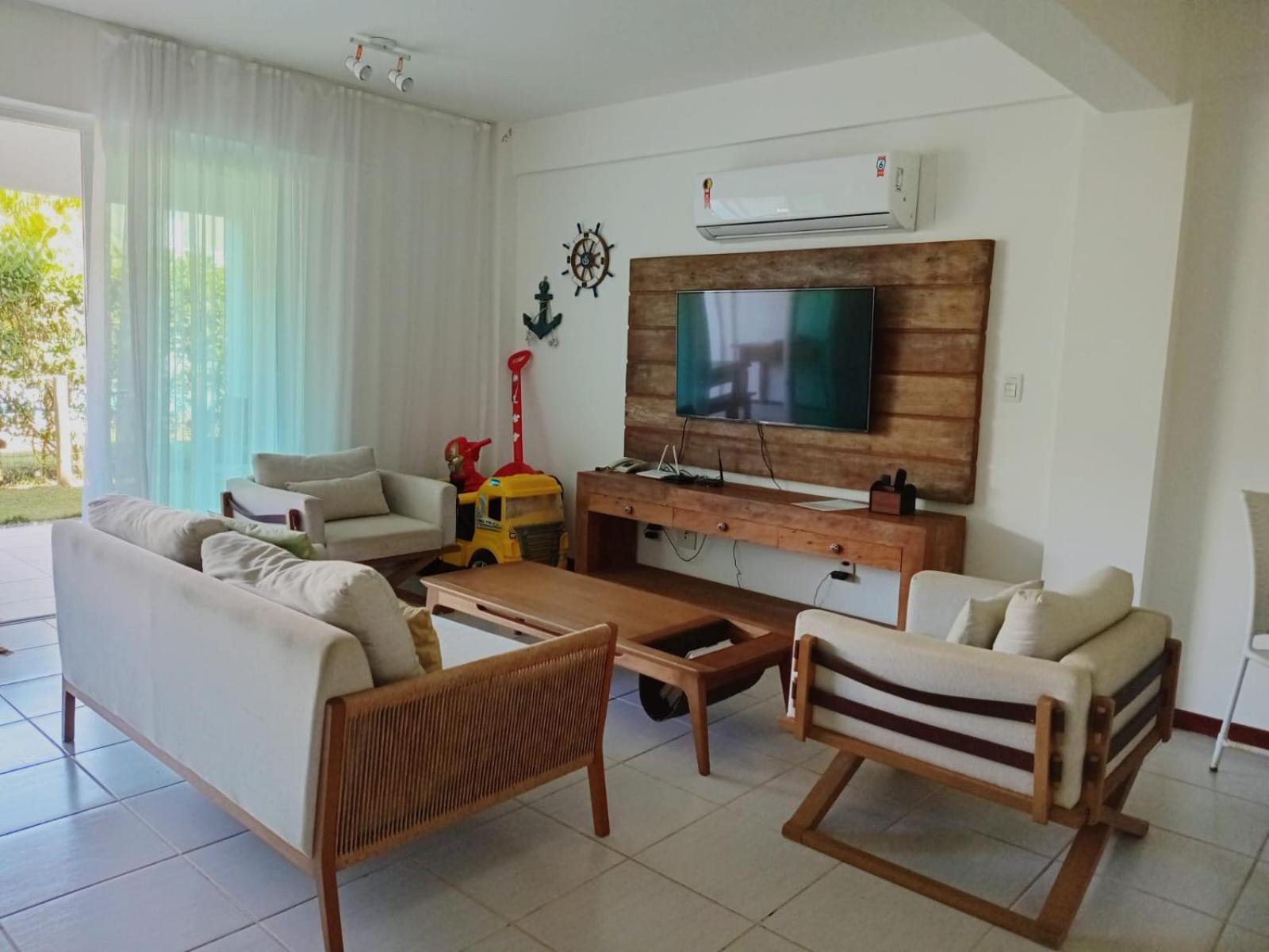 Terreo 3 Master Treebies A Beira Mar Bahia Apartment