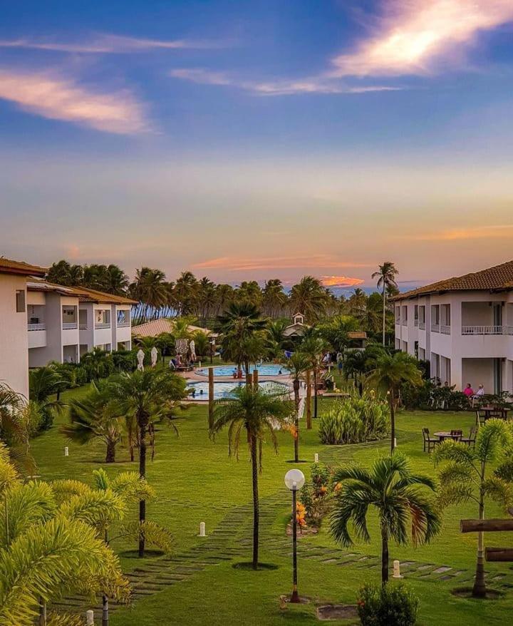 Terreo 3 Master Treebies A Beira Mar Bahia Apartamento Subaúma